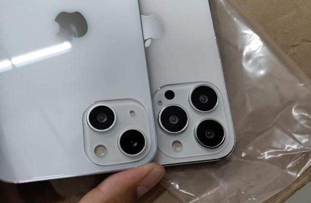 平原苹果手机维修分享iPhone 13‌机模长什么样 