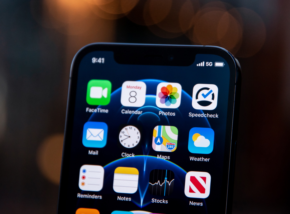 平原苹果手机维修分享为什么 iPhone 12 在冬季会自动关机 