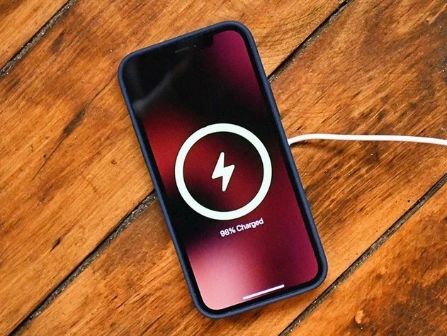 平原苹果手机维修分享iPhone 12可以随便充电吗 